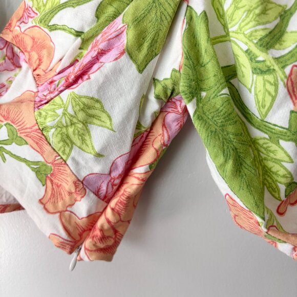 Revolve Song of Style Yvette Floral Crop Top Garden Party Cottagecore Small - Picture 4 of 8